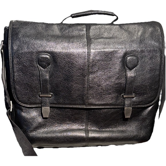 Buxton Black Leather Commuter Computer Work Professional Briefcase Bag 15x13x4